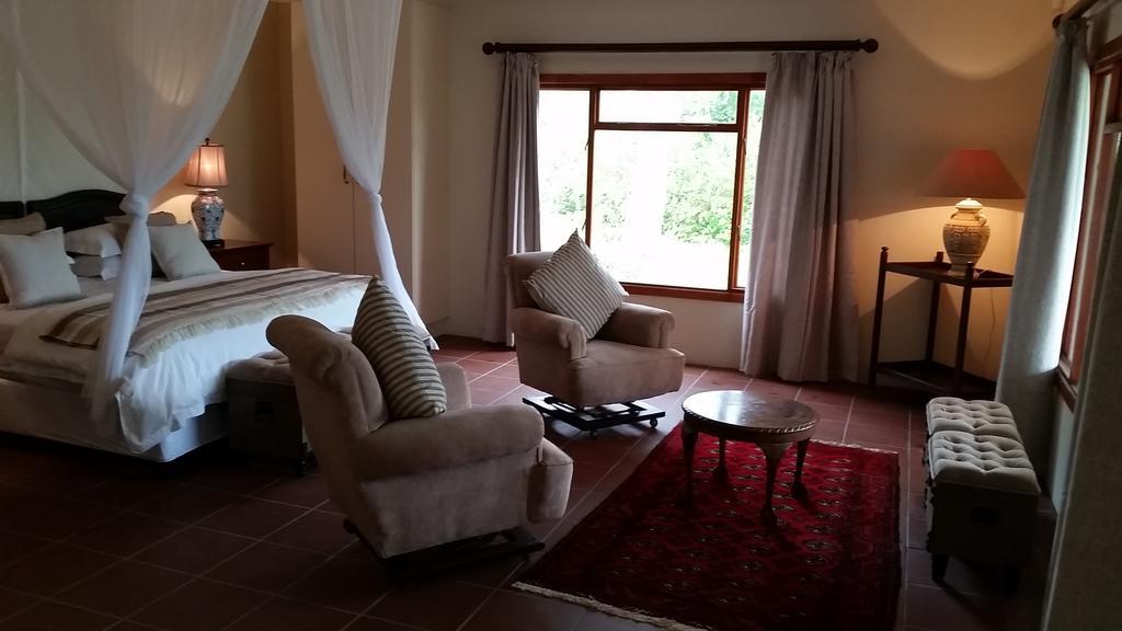 Umlambo River Lodge Kirkwood Dış mekan fotoğraf