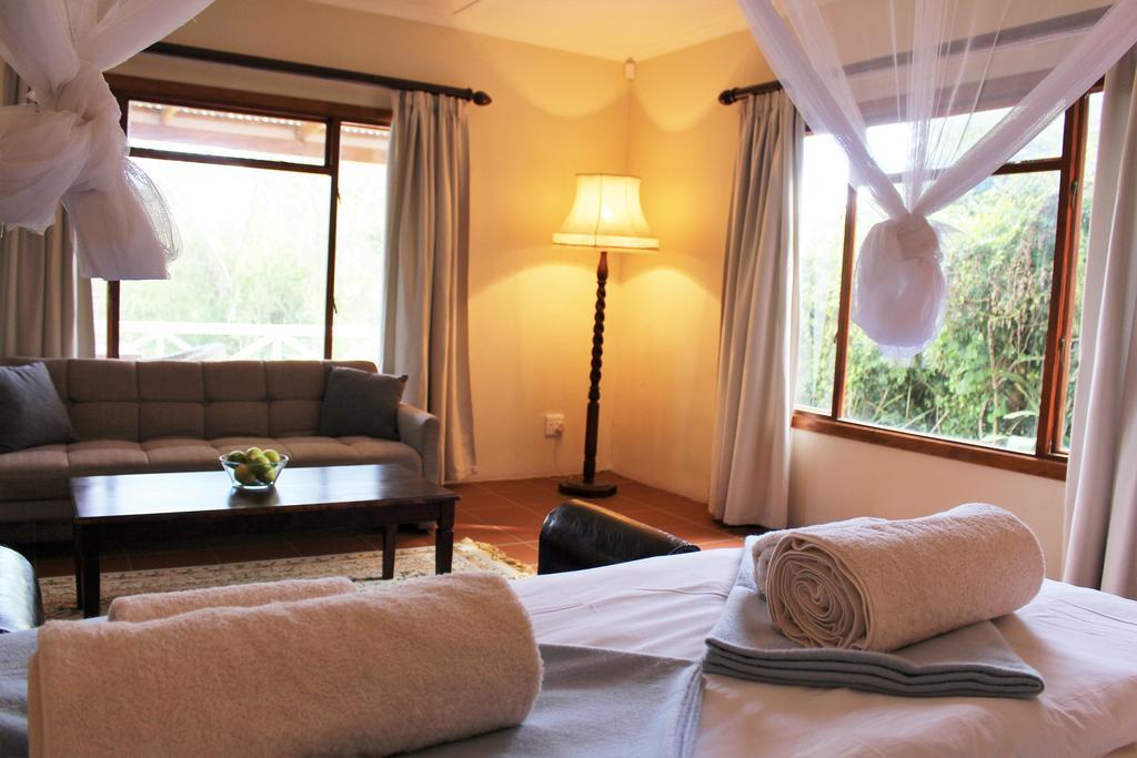 Umlambo River Lodge Kirkwood Dış mekan fotoğraf